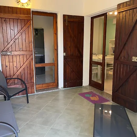 度假居 Casa Marinella 奧爾比亞