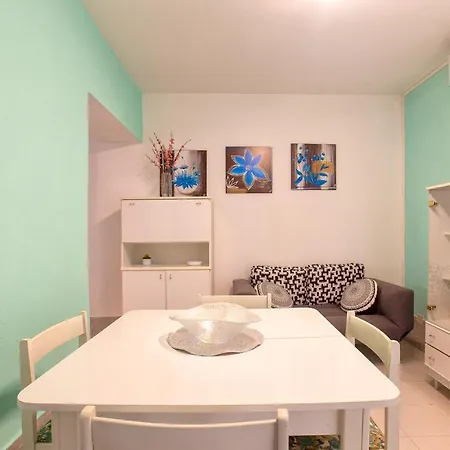 Casa Marinella Feriehus *